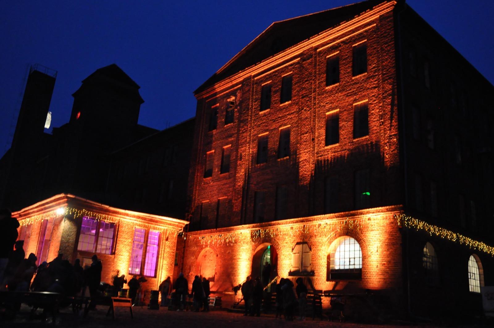 9e46881c de18 498c 880e 61690498718d