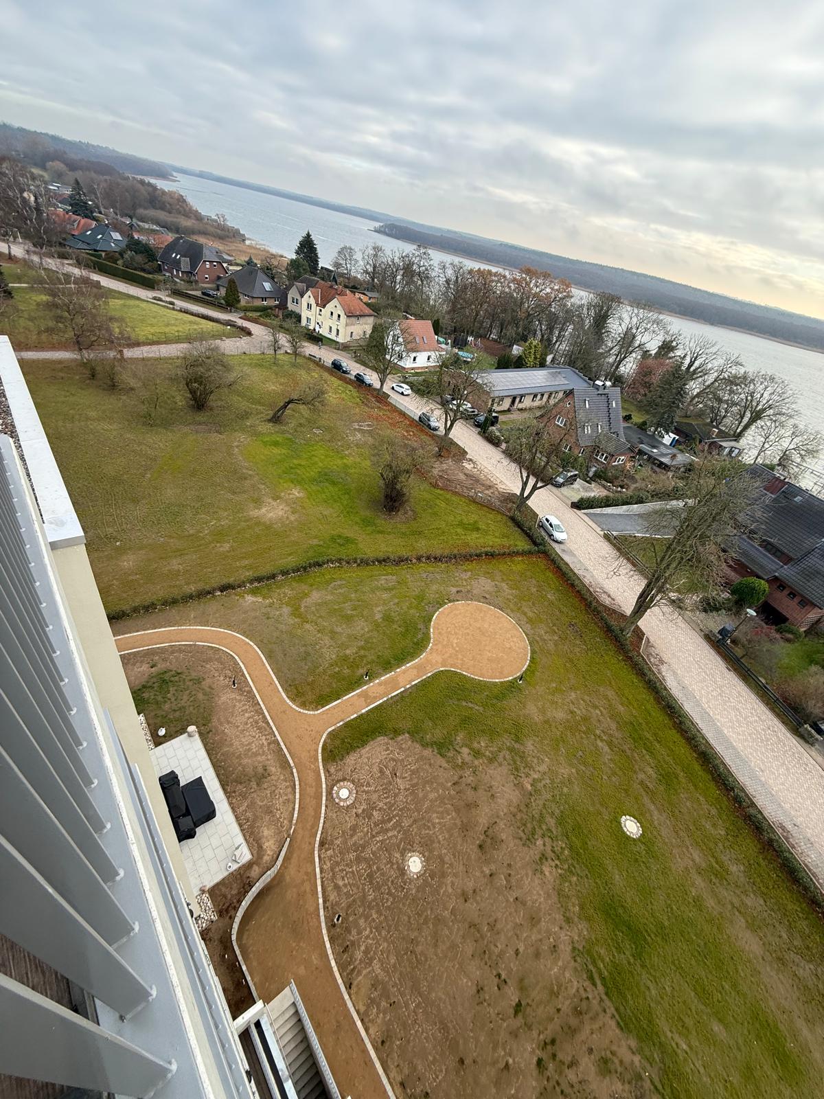 4e375834 fbe2 4dbb b028 85a2715cd931